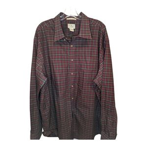 L.L. Bean shirt regular fit and wrinkle resistant  XXL.  Read description